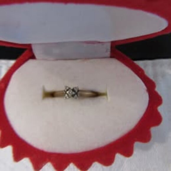 Pinky Diamond Ring 10-14K - Picture 1 of 8